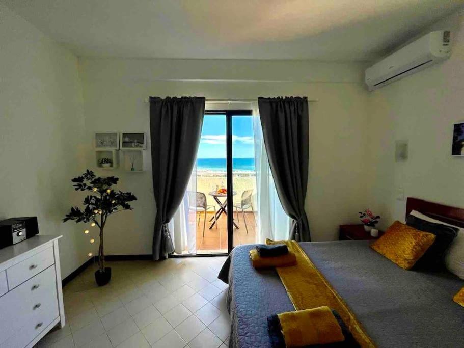 Apartment Vista Mar Piscina אלבופיירה מראה חיצוני תמונה